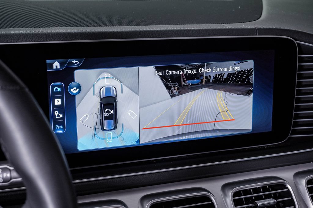 Used 2025 Mercedes-Benz GLS 450 4MATIC image 22