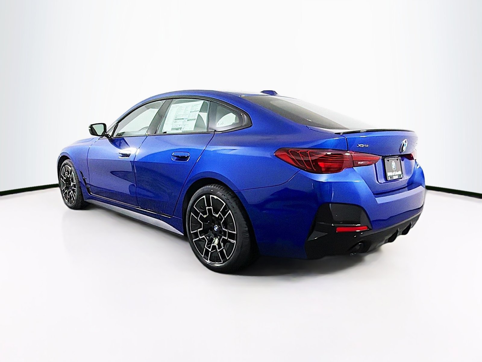 New 2026 BMW 430i xDrive w/ M Sport Package AWD/4WD image 5