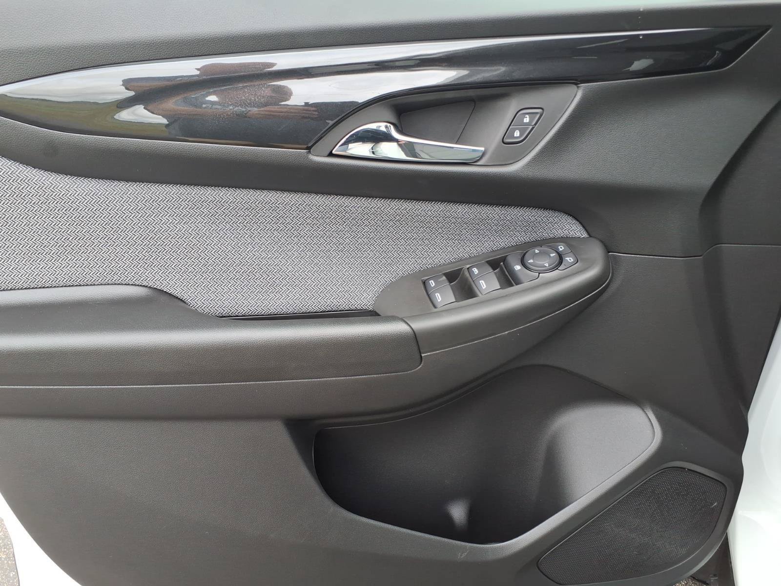 New 2026 Chevrolet TrailBlazer LT w/ LT Cold Weather Package FWD image 14