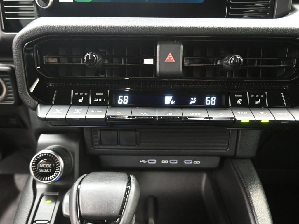 Used 2025 Toyota Land Cruiser 1958 image 9