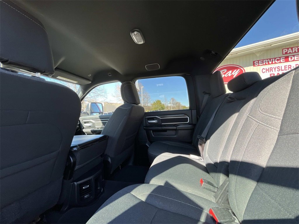 Used 2024 RAM 2500 Big Horn w/ Night Edition image 11