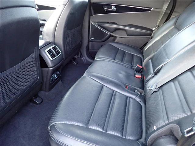 Used 2018 Kia Sorento SX image 10