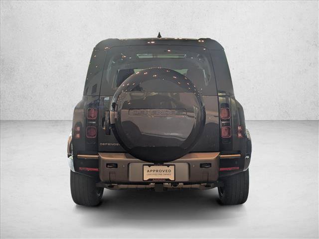 Used 2025 Land Rover Defender 110 X-Dynamic SE AWD/4WD image 6