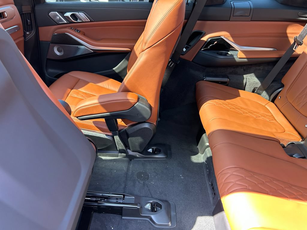 New 2027 BMW X7 M60i AWD/4WD image 32