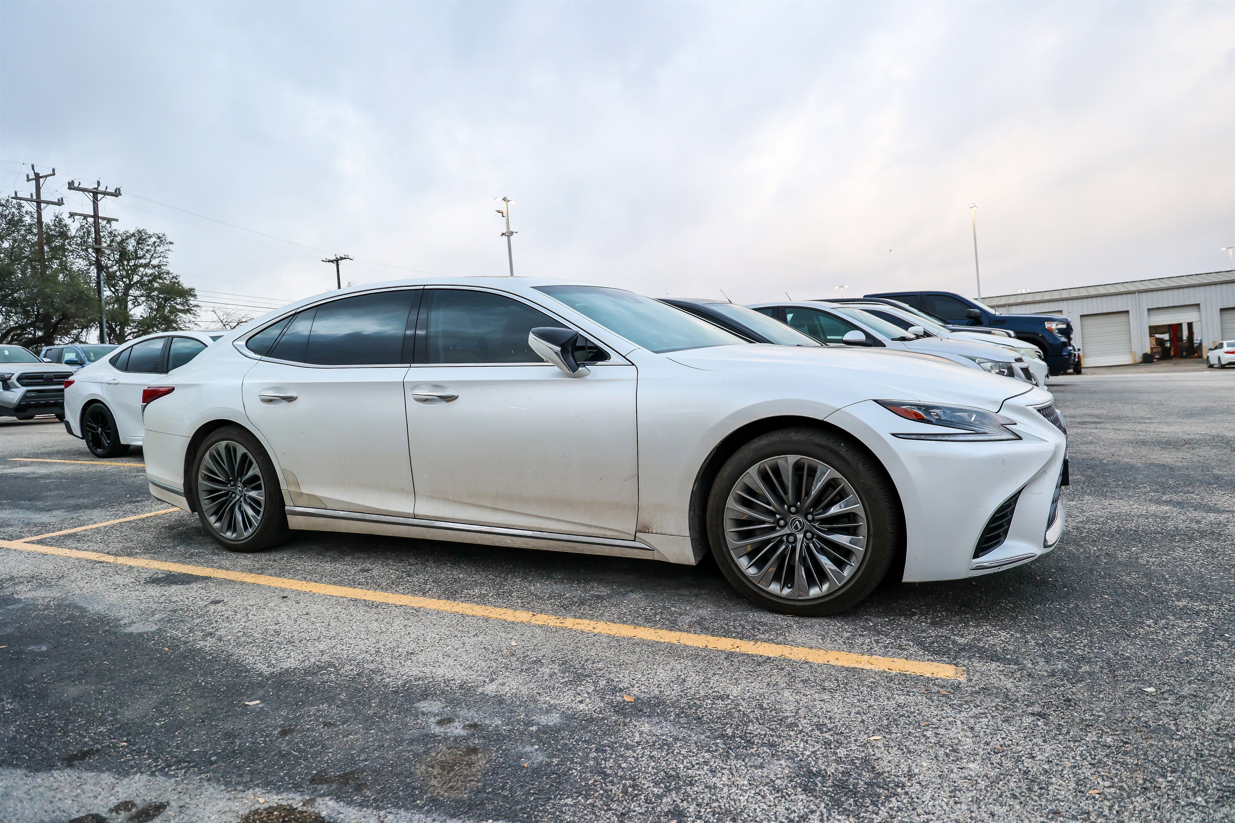 Used 2018 Lexus LS 500 w/ Interior Upgrade Package image 7