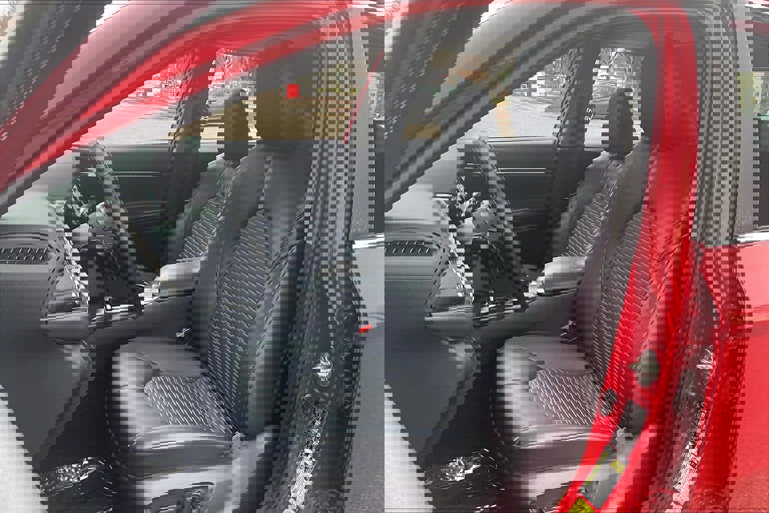 Used 2020 Toyota Camry SE image 30