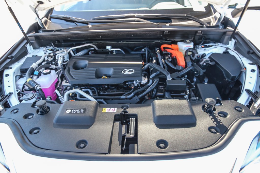 Used 2026 Lexus NX 450h+ AWD w/ Accessory Package (Z2) image 26