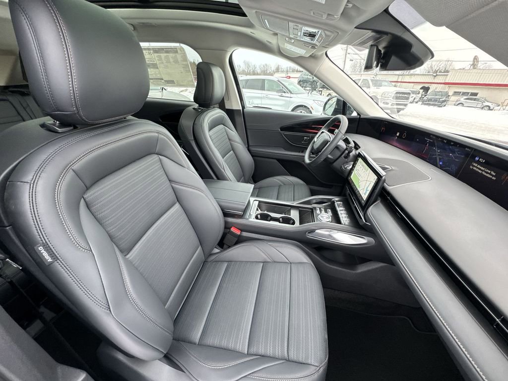 New 2026 Lincoln Nautilus Reserve w/ Jet Appearance Package image 25