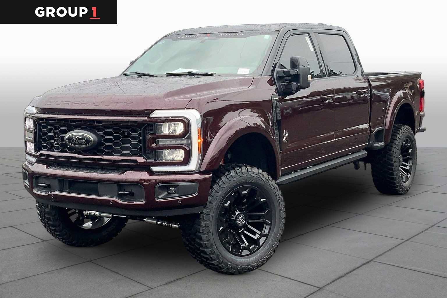 New 2026 Ford F250 Lariat w/ Black Appearance Package