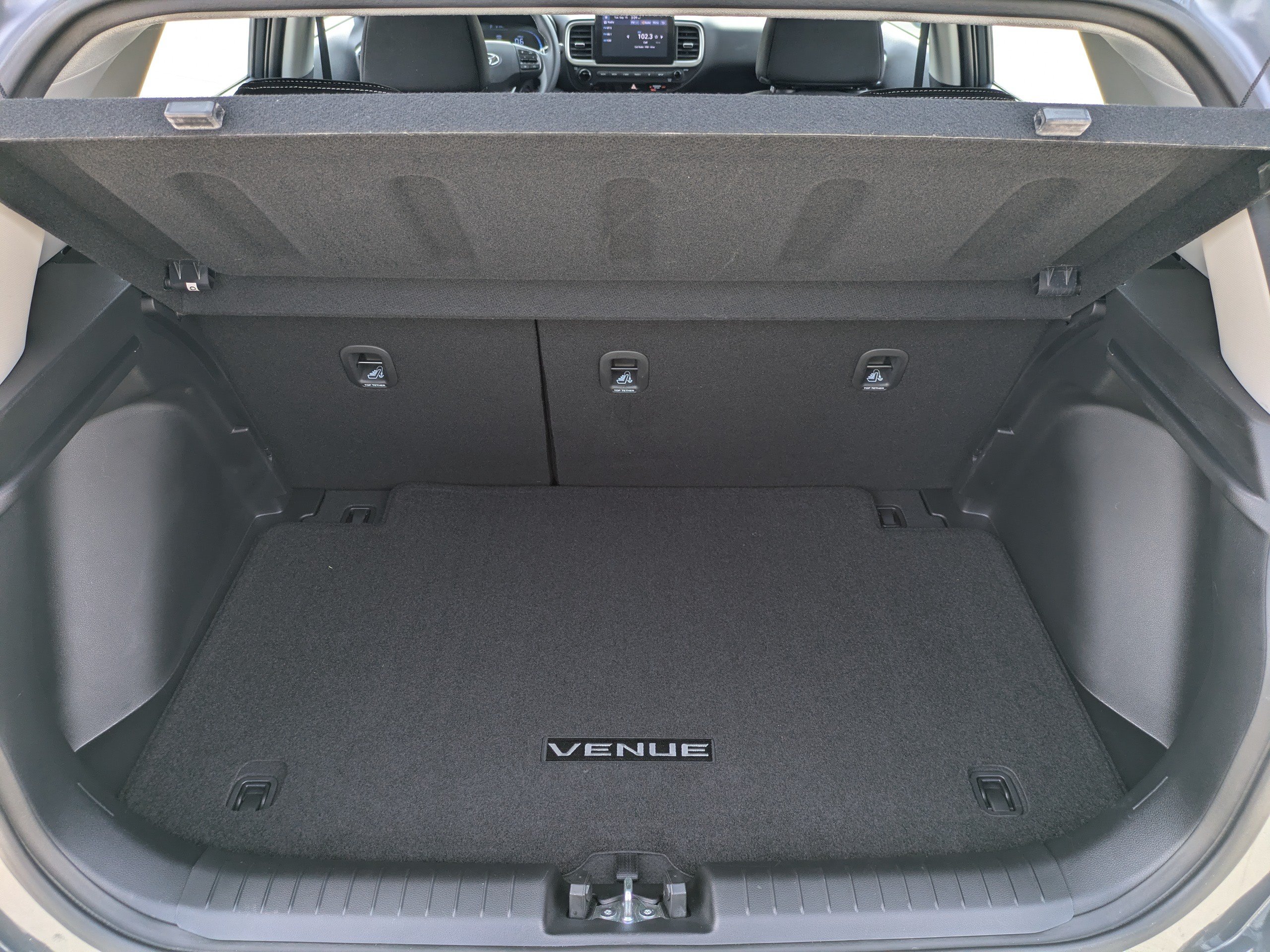 Certified 2023 Hyundai Venue SEL w/ Cargo Package FWD image 11