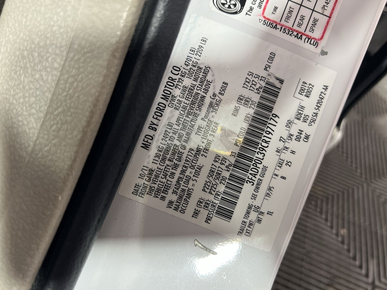 Used 2012 Ford Fusion Hybrid FWD image 29