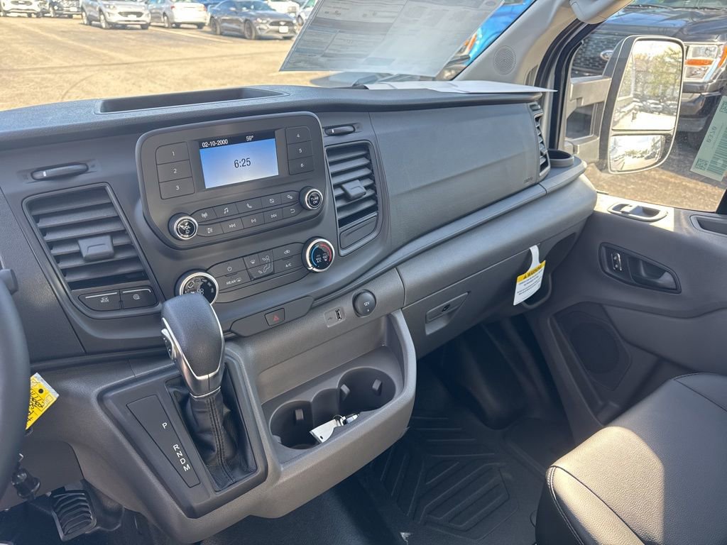 New 2025 Ford Transit 250 Low Roof AWD image 21