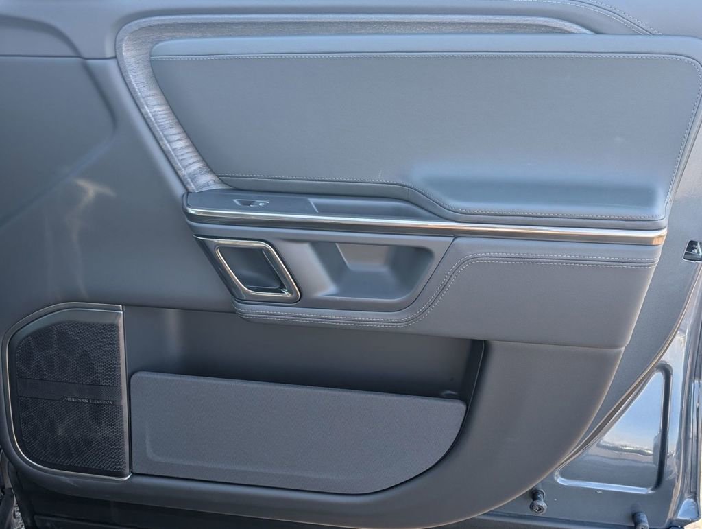 Used 2022 Rivian R1T Adventure image 43