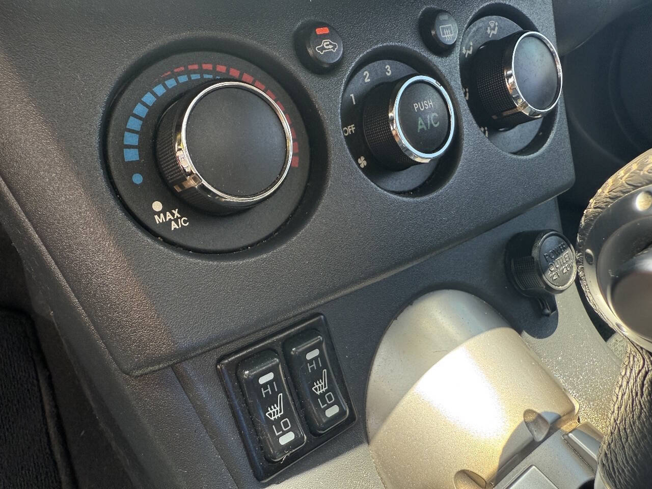 Used 2011 Mitsubishi Eclipse GS FWD image 19