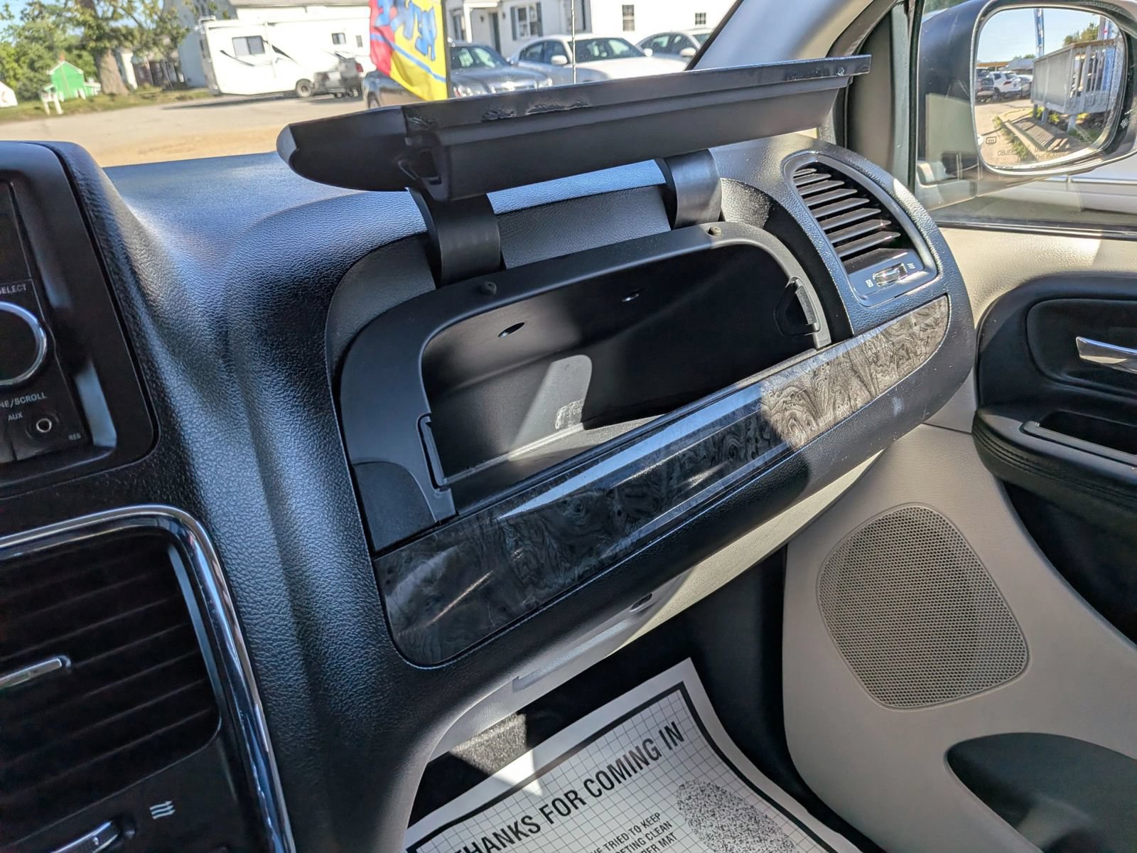 Used 2012 Dodge Grand Caravan SE FWD image 53