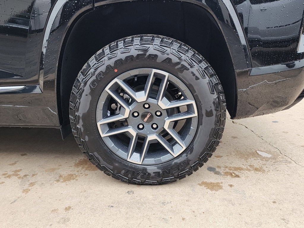 New 2026 GMC Terrain AT4 w/ Convenience Package III image 55