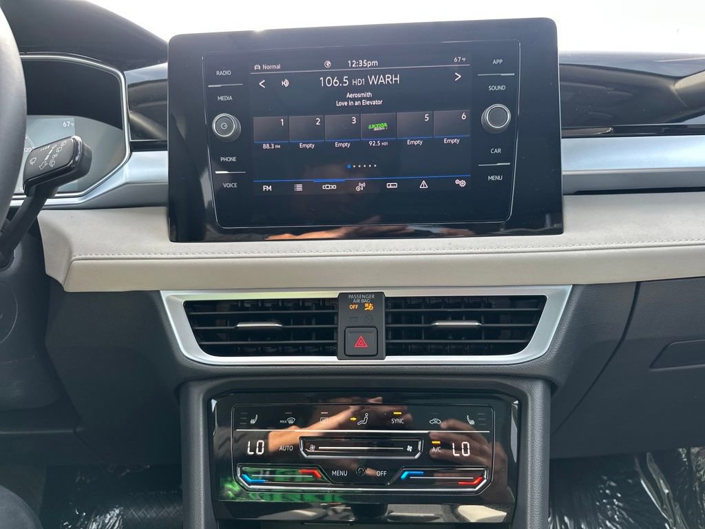 New 2026 Volkswagen Taos SE AWD/4WD image 21