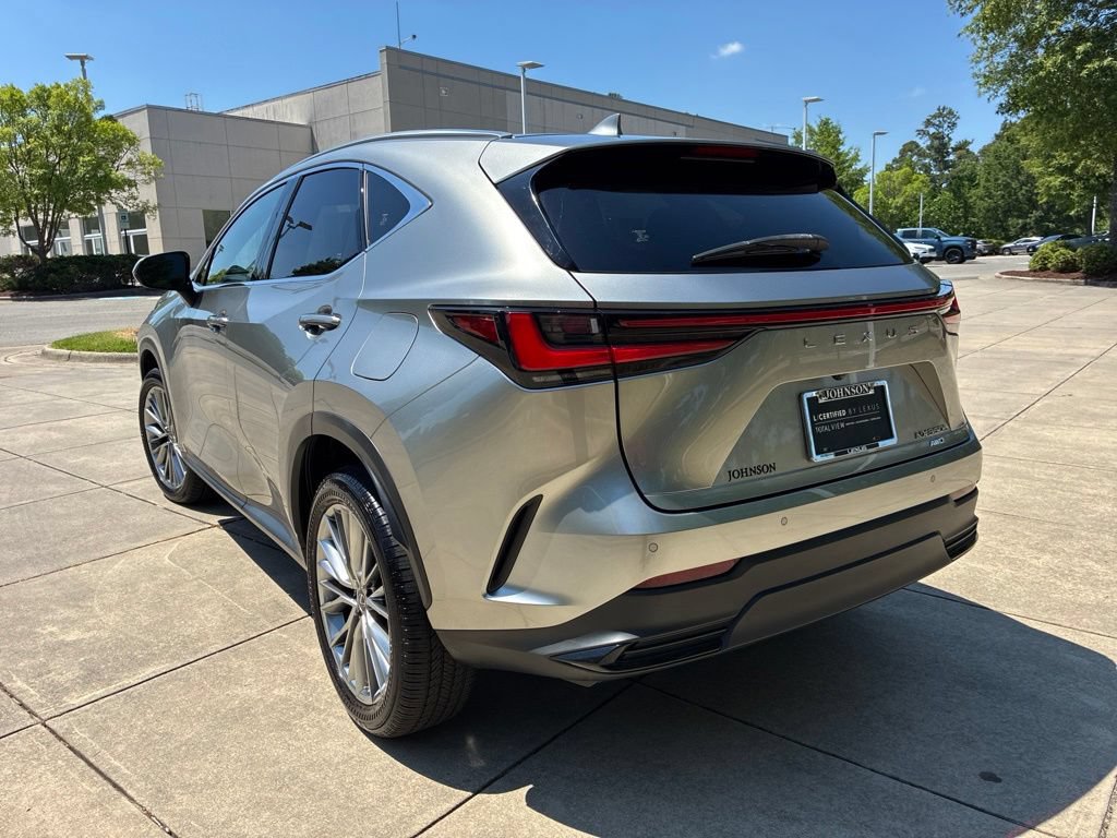 Used 2022 Lexus NX 350h AWD image 7