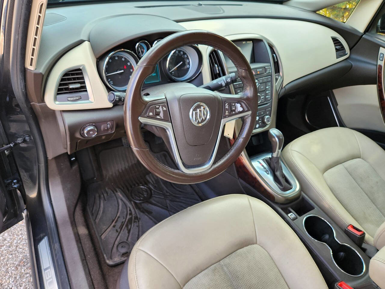 Used 2017 Buick Verano Sport Touring FWD image 11