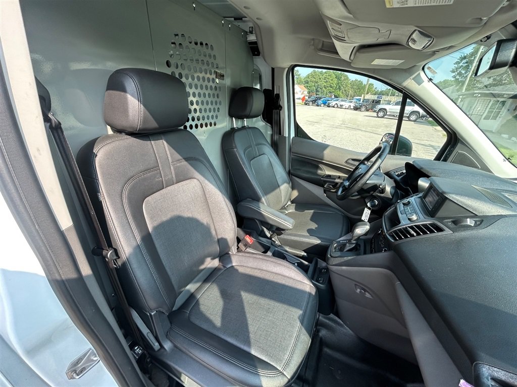 Used 2022 Ford Transit Connect XL FWD image 25