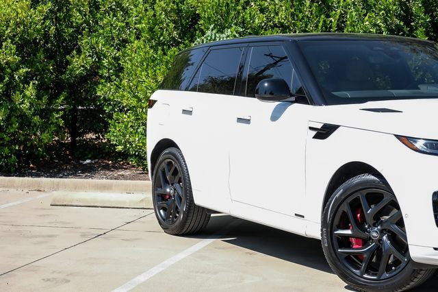 Used 2025 Land Rover Range Rover Sport Autobiography AWD/4WD image 8