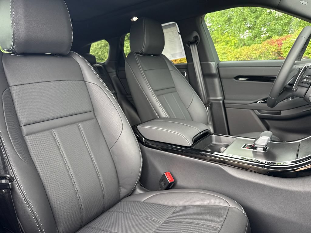 New 2026 Land Rover Range Rover Evoque Hoxton AWD/4WD image 16