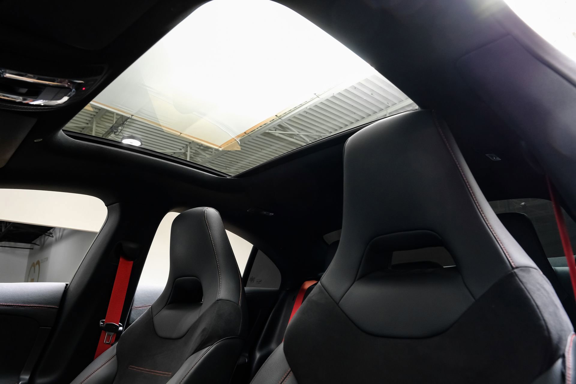 Used 2024 Mercedes-Benz CLA 35 AMG 4MATIC image 5