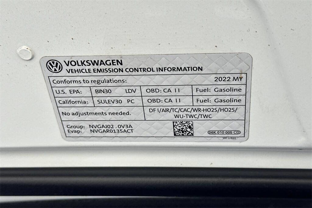 Used 2022 Volkswagen Tiguan SE image 29