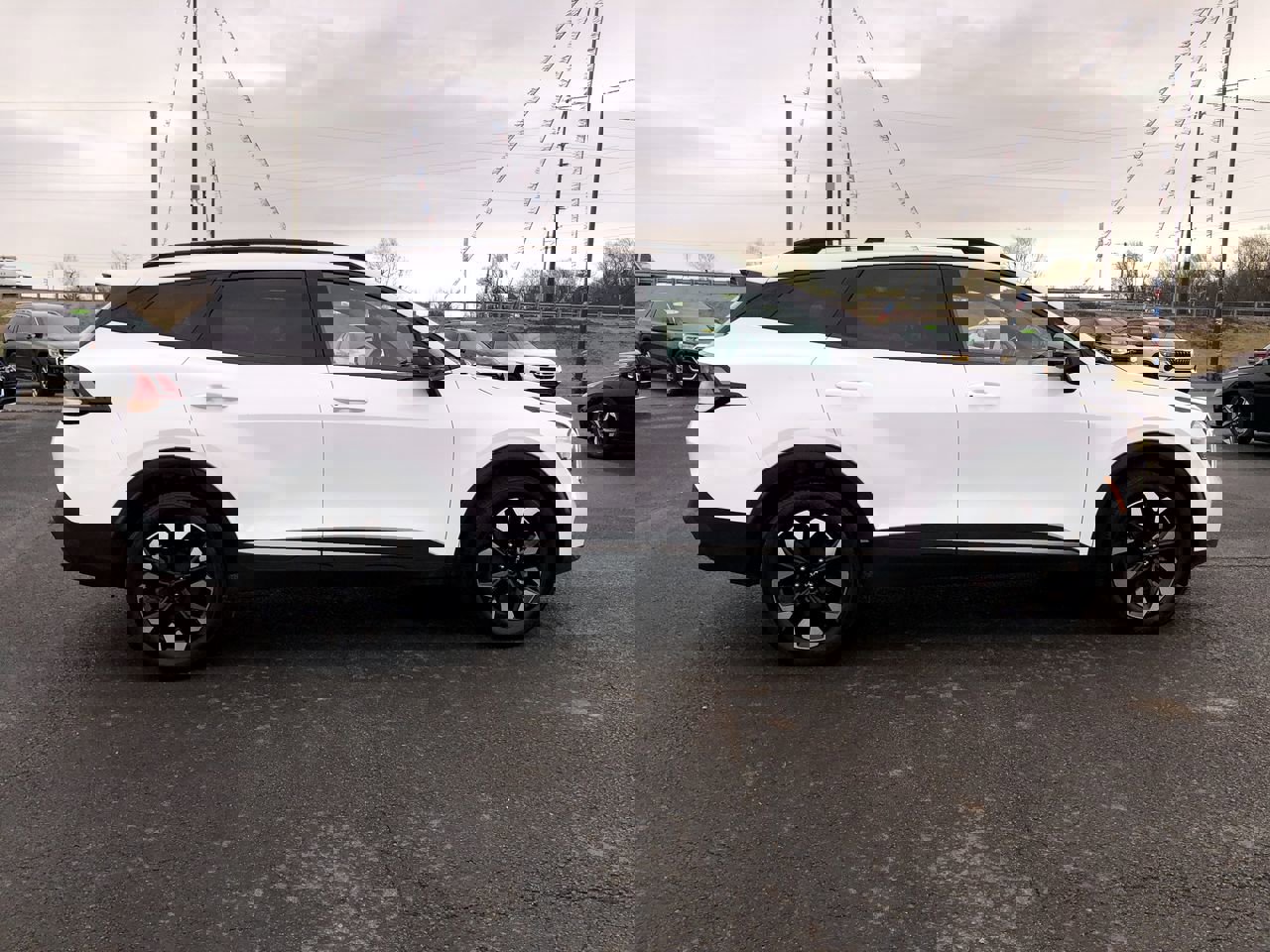 Used 2023 Kia Sportage X-Line w/ X-Line Premium Package image 6