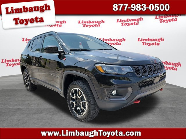 Used 2024 Jeep Compass Trailhawk