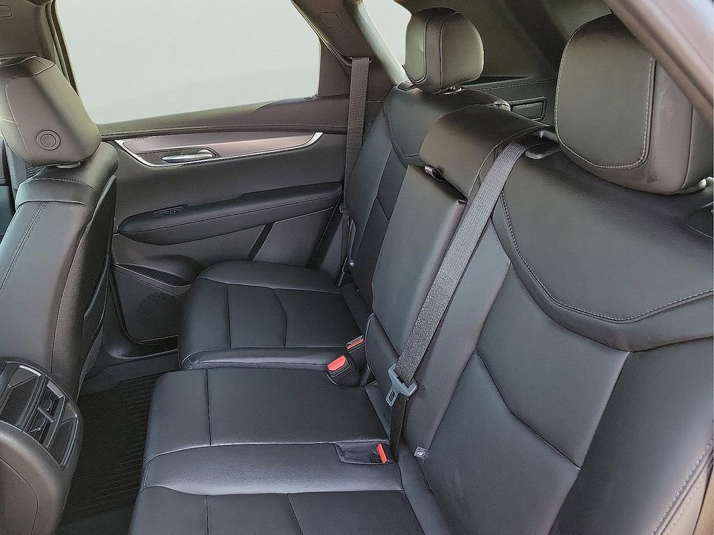 New 2025 Cadillac XT5 Luxury w/ LPO, Floor Liner Package FWD image 13