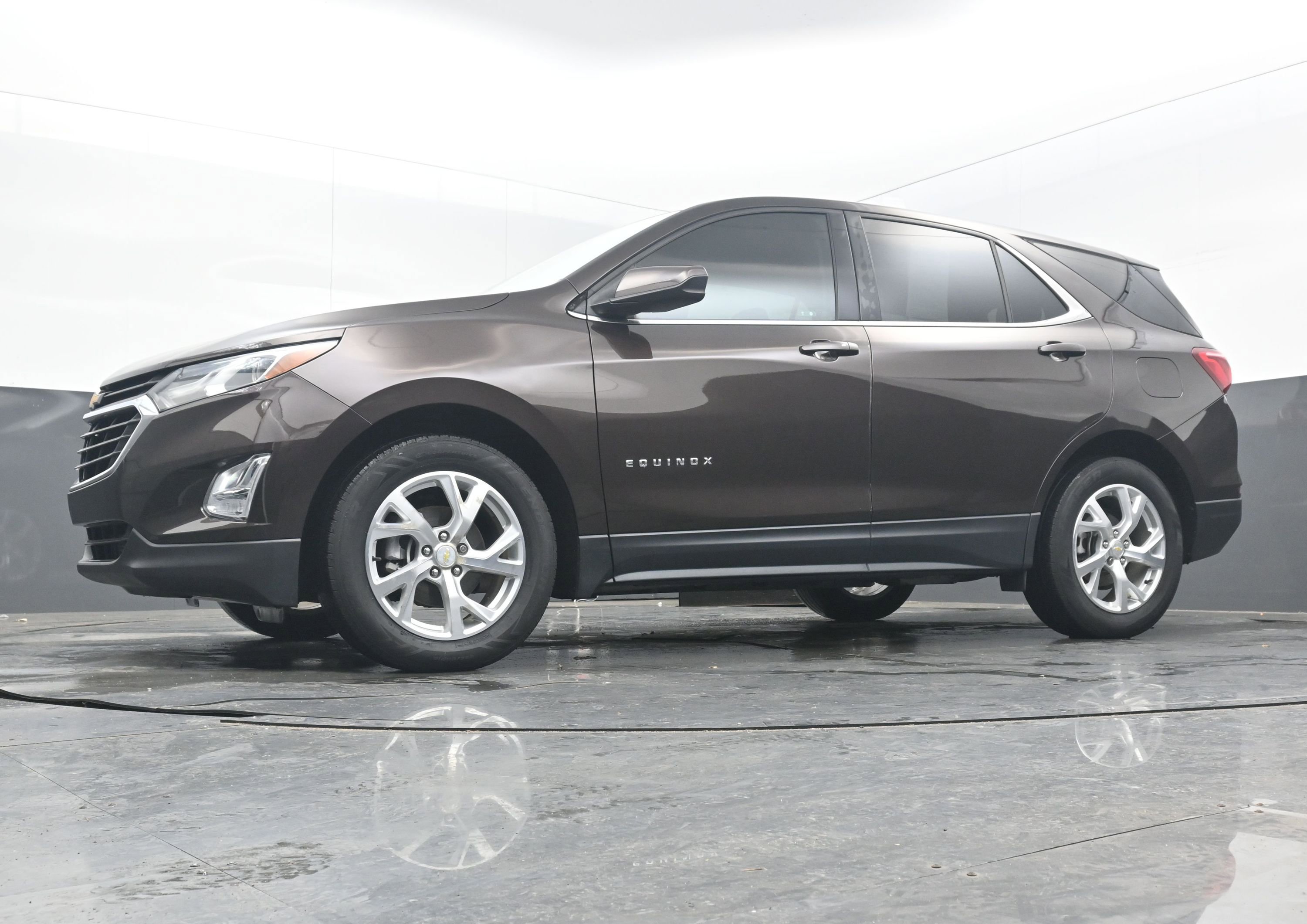 Used 2020 Chevrolet Equinox LT image 24