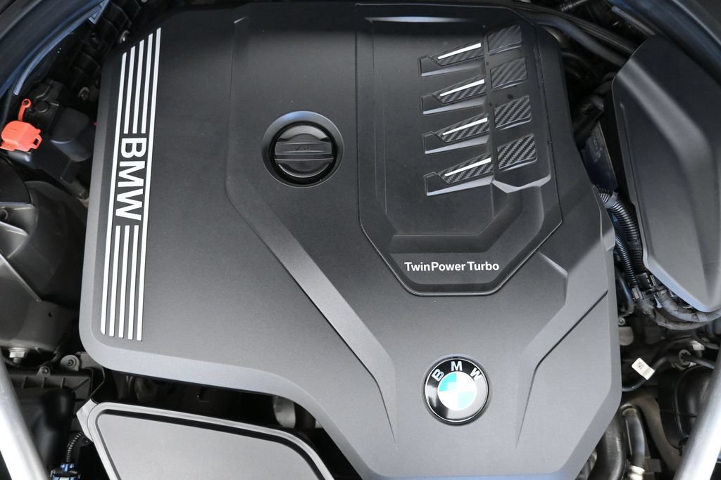 Used 2021 BMW 530i w/ Premium Package RWD image 28