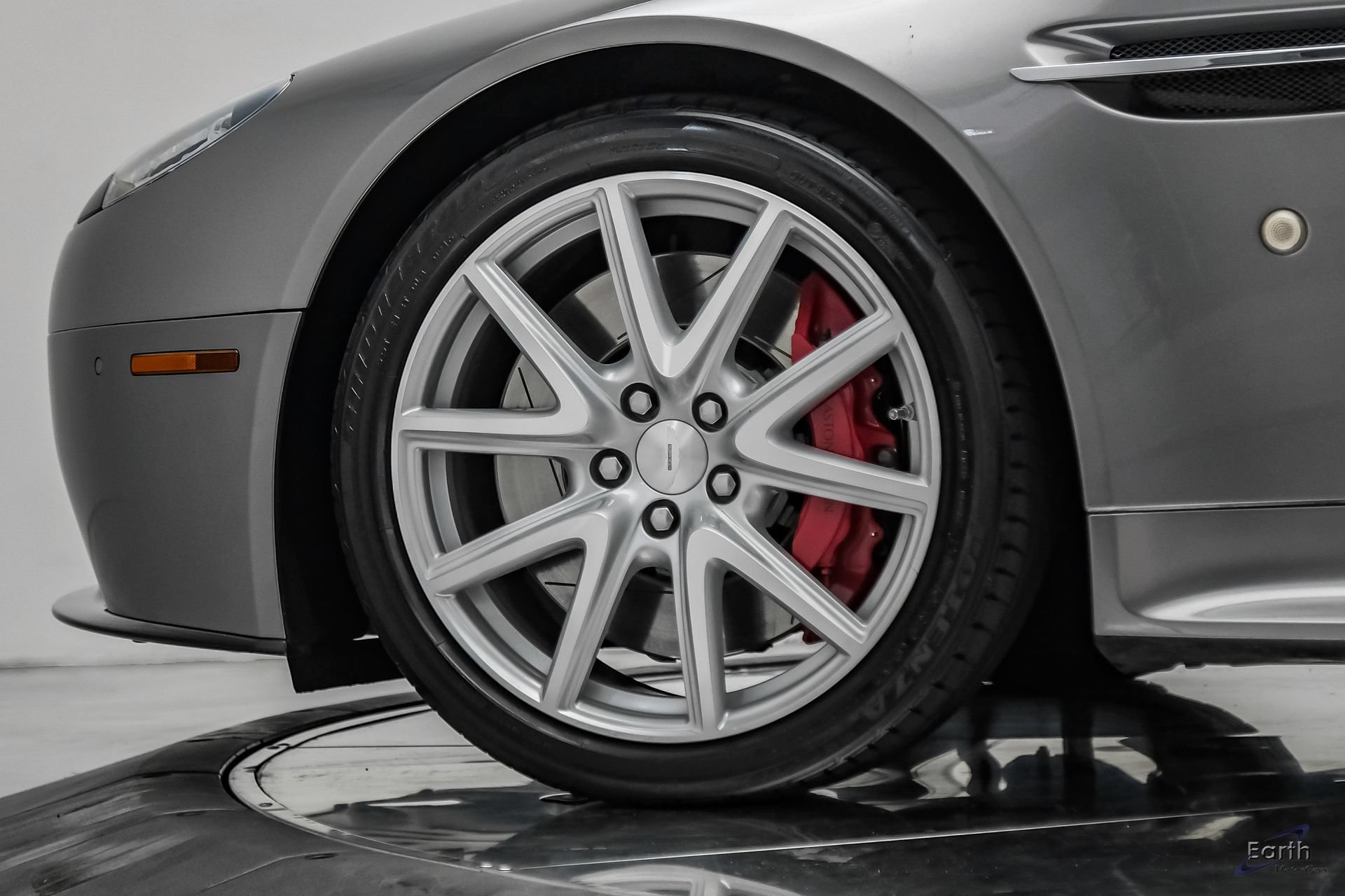 Used 2014 Aston Martin V8 Vantage S RWD image 98