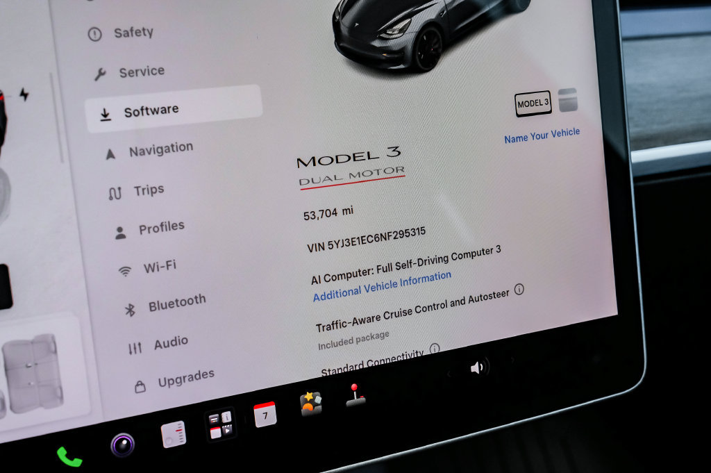Used 2022 Tesla Model 3 Performance AWD/4WD image 15
