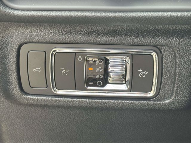 Used 2020 Lincoln Corsair AWD w/ Premium Package image 20