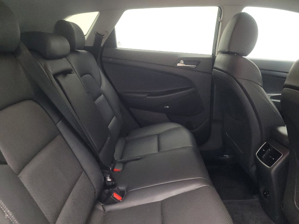 Used 2021 Hyundai Tucson Limited w/ Cargo Package AWD/4WD image 19