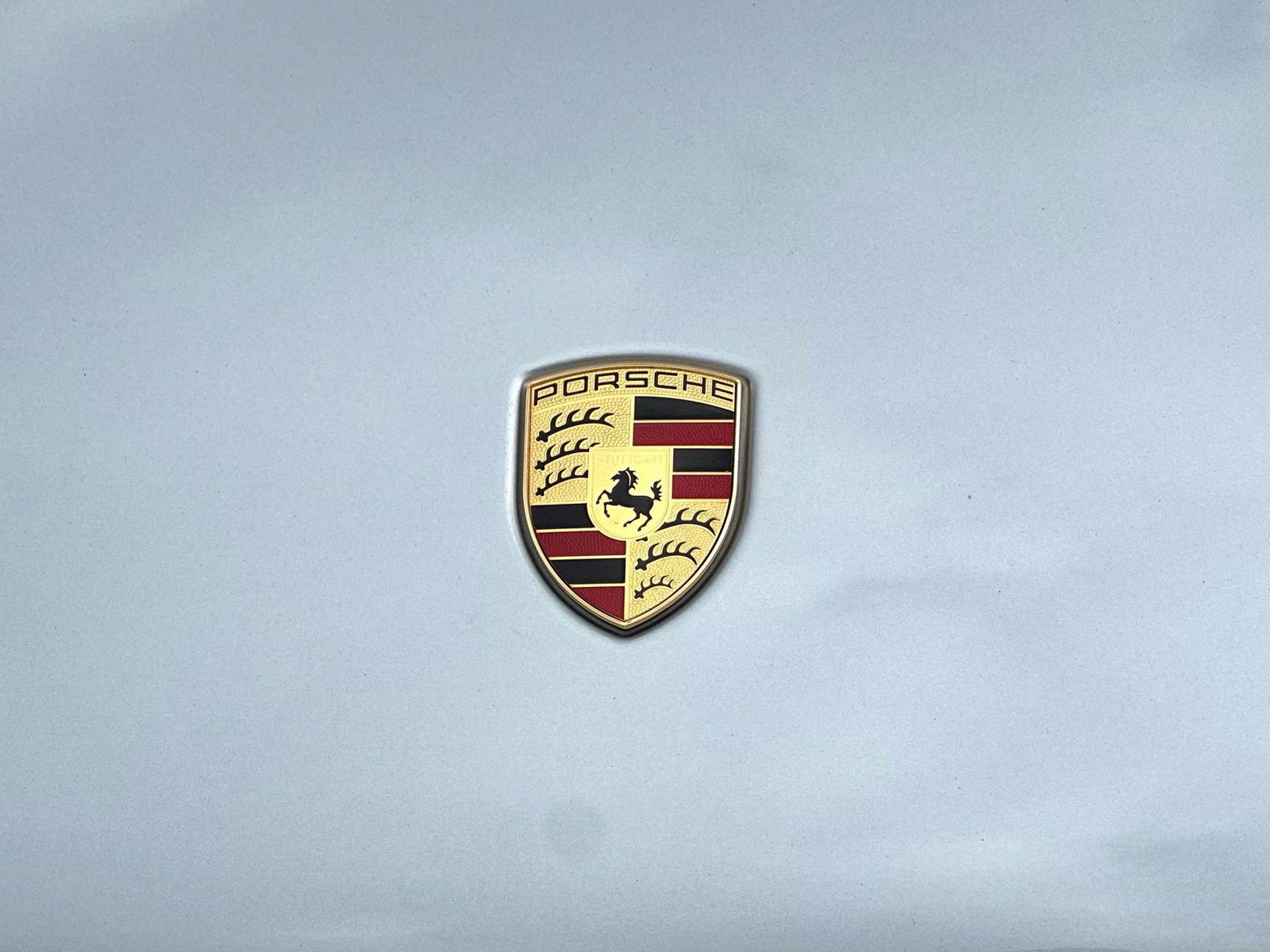 Certified 2026 Porsche Macan image 12