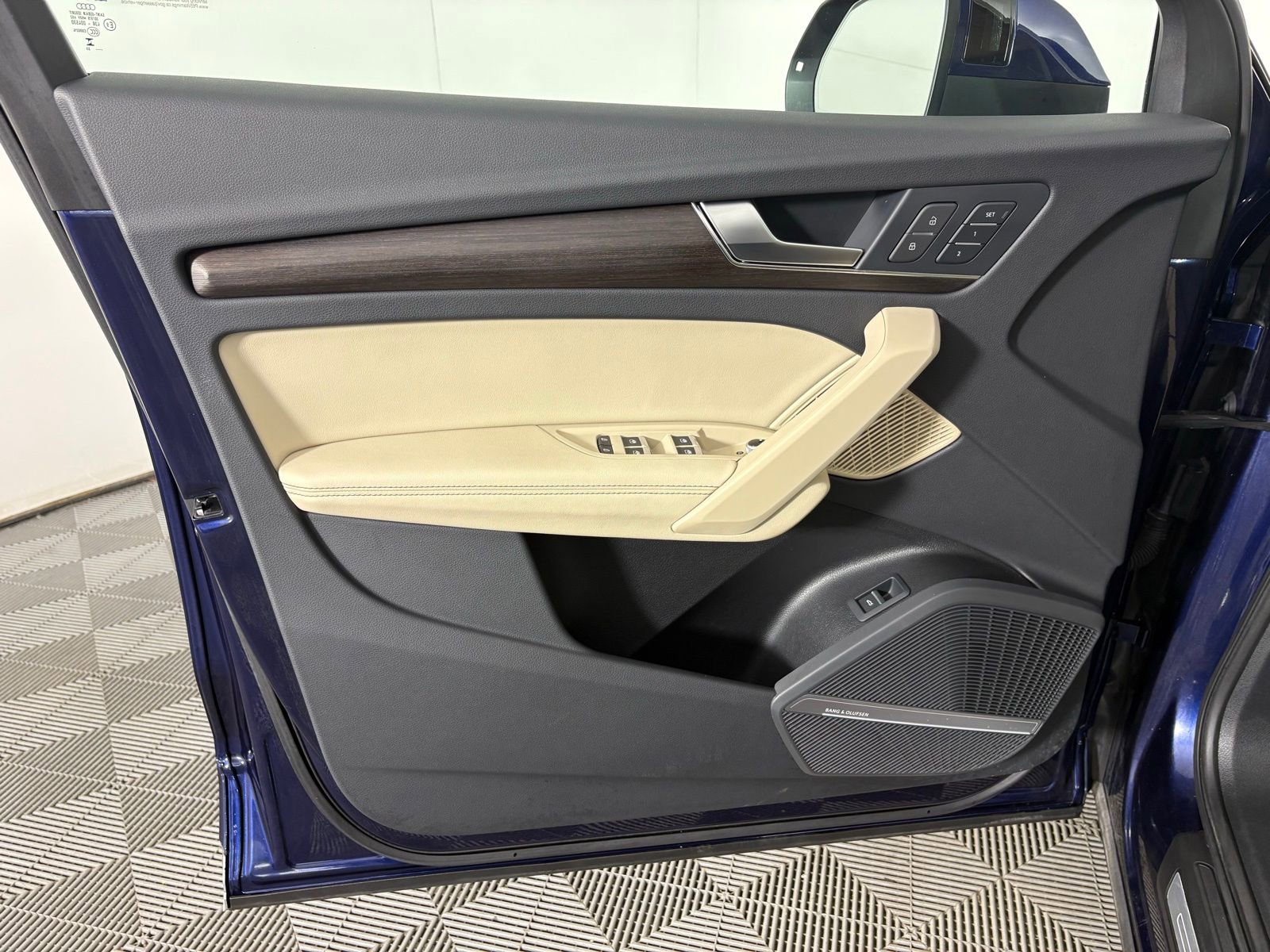 Used 2023 Audi Q5 2.0T Premium Plus w/ Premium Plus Package image 10