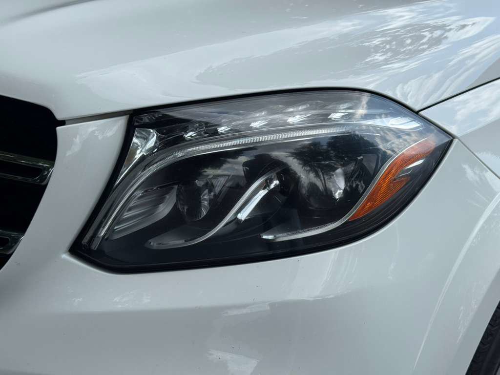 Used 2018 Mercedes-Benz GLS 550 4MATIC image 14