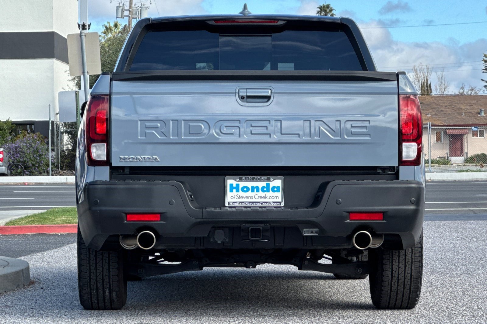 Certified 2025 Honda Ridgeline Black Edition image 9