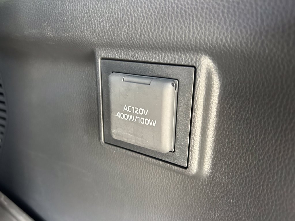 Used 2024 Lexus GX 550 w/ Accessory Package (2T) AWD/4WD image 16