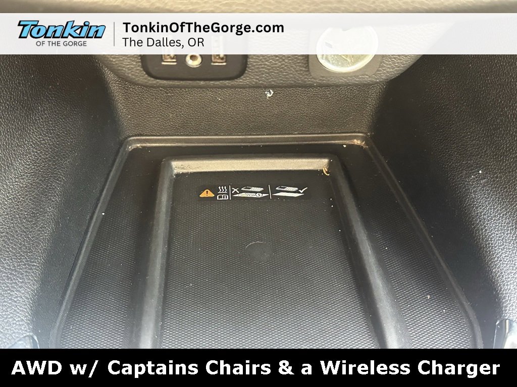 Used 2023 Chevrolet Traverse LT image 23