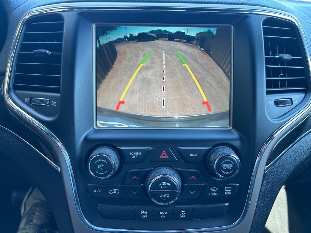 Used 2014 Jeep Grand Cherokee Overland w/ Trailer Tow Group IV image 17