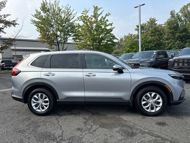 Used 2025 Honda CR-V LX image 15
