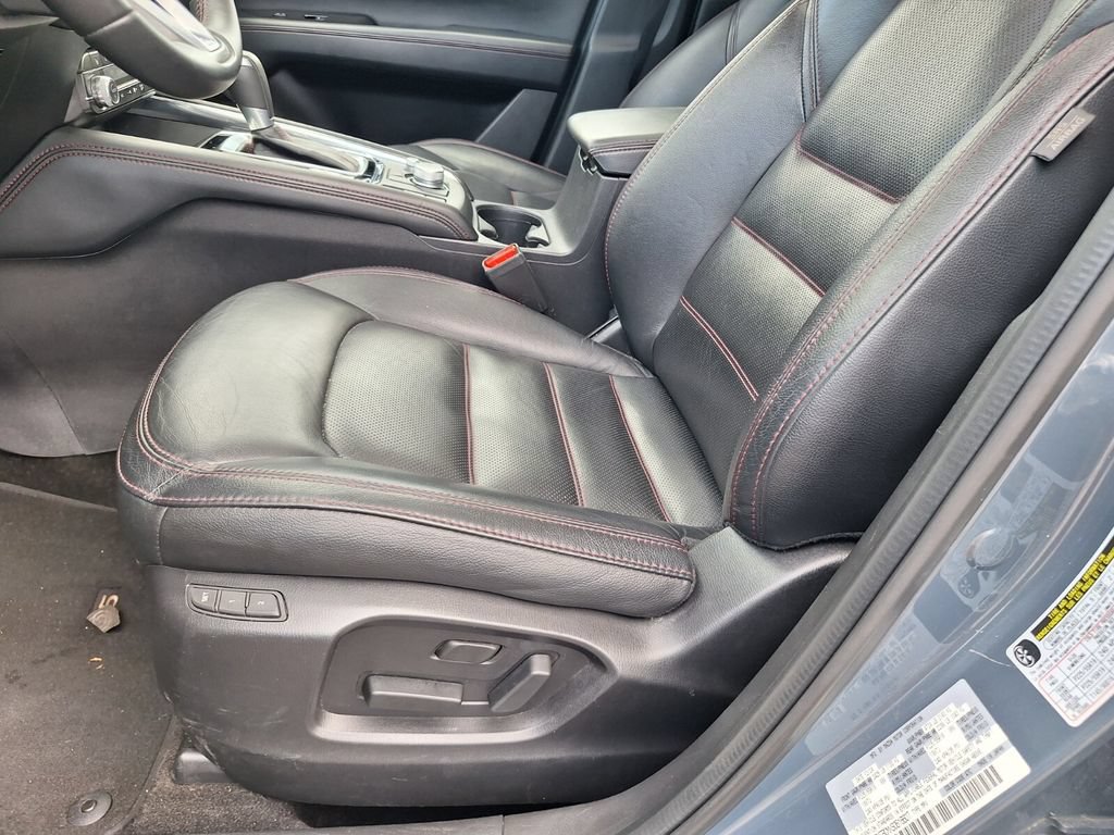 Used 2025 MAZDA CX-5 Carbon Edition AWD/4WD image 29