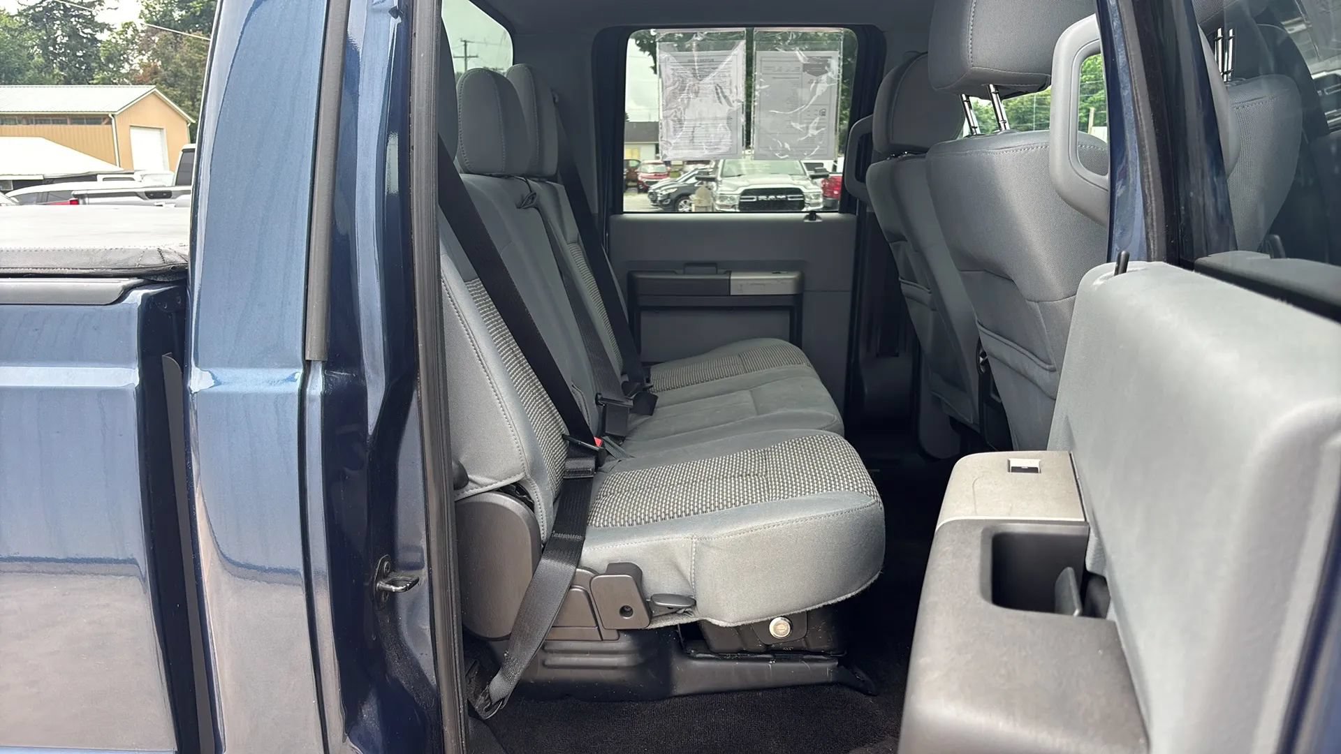 Used 2016 Ford F250 XLT w/ XLT Premium Package AWD/4WD image 16