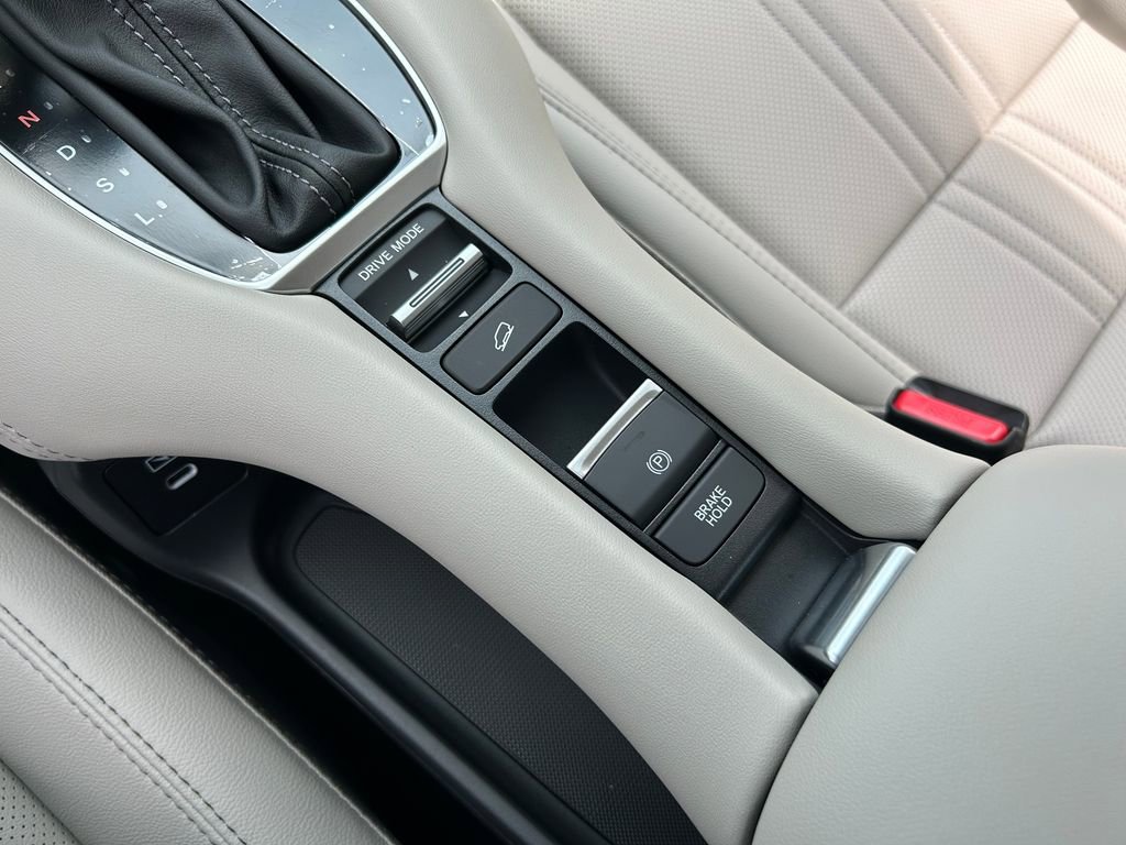 New 2027 Honda HR-V EX-L image 32