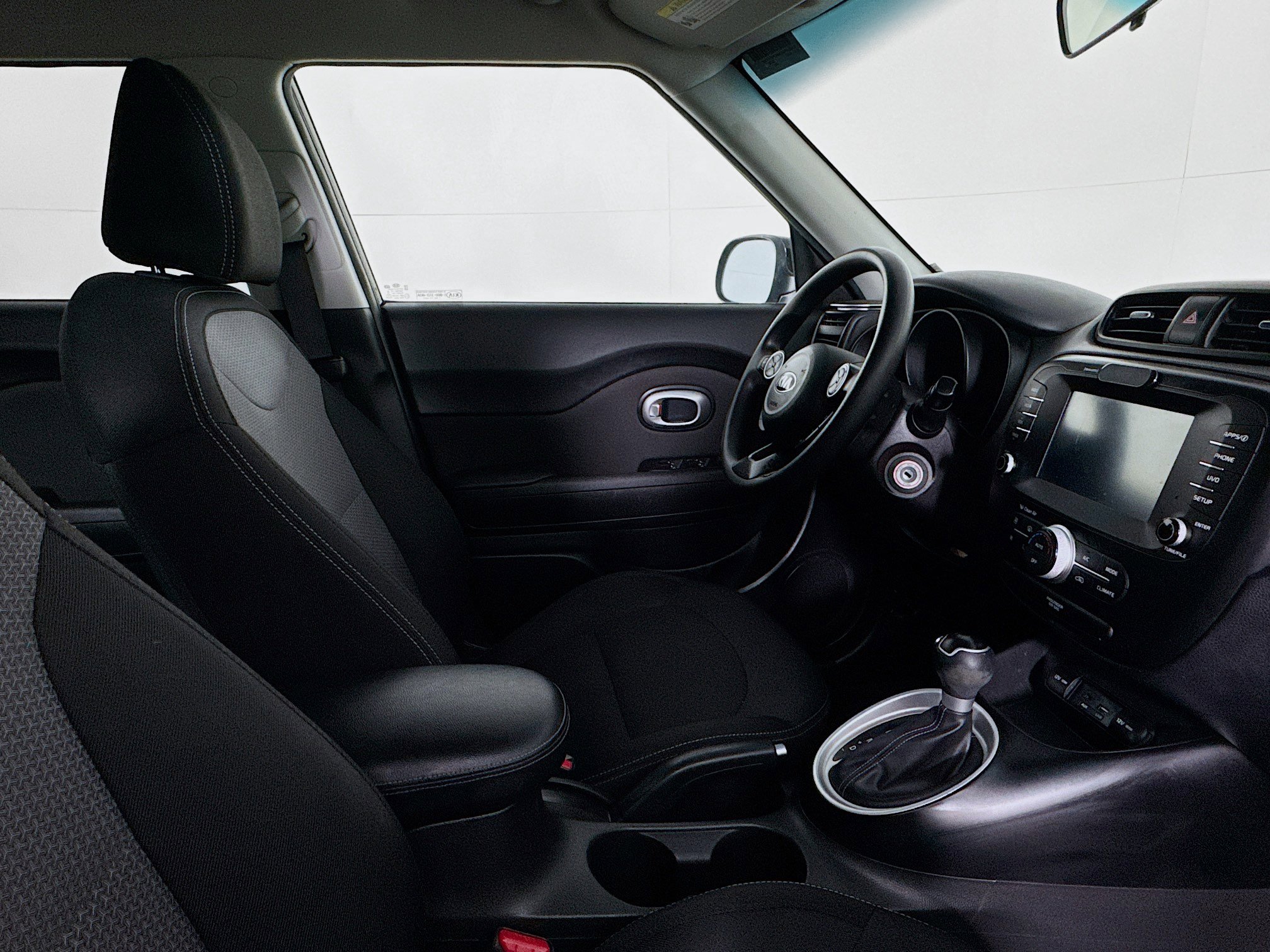 Used 2019 Kia Soul + image 27