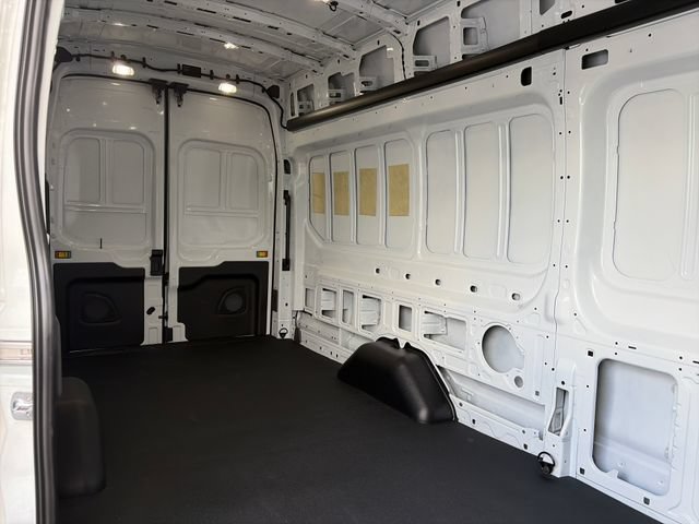 New 2026 Ford Transit 350 148 High Roof Extended RWD image 23